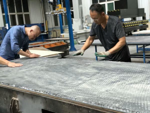 射線防護(hù)門夾層